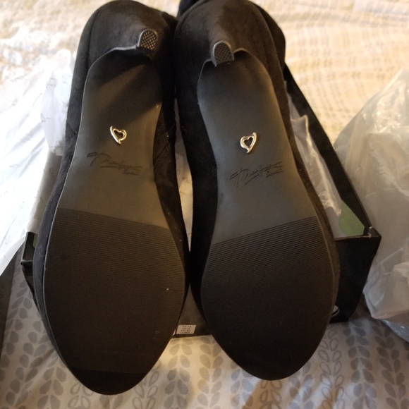 Tall slouched suede high heeled boots - Picture 4 of 8